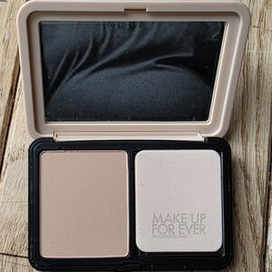 Makeup Forever Dual Compact Powder - Nude and Ivory